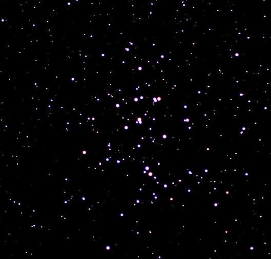 Tähtipisteitä syöpä: kaikki kauniista tähtien klusterista